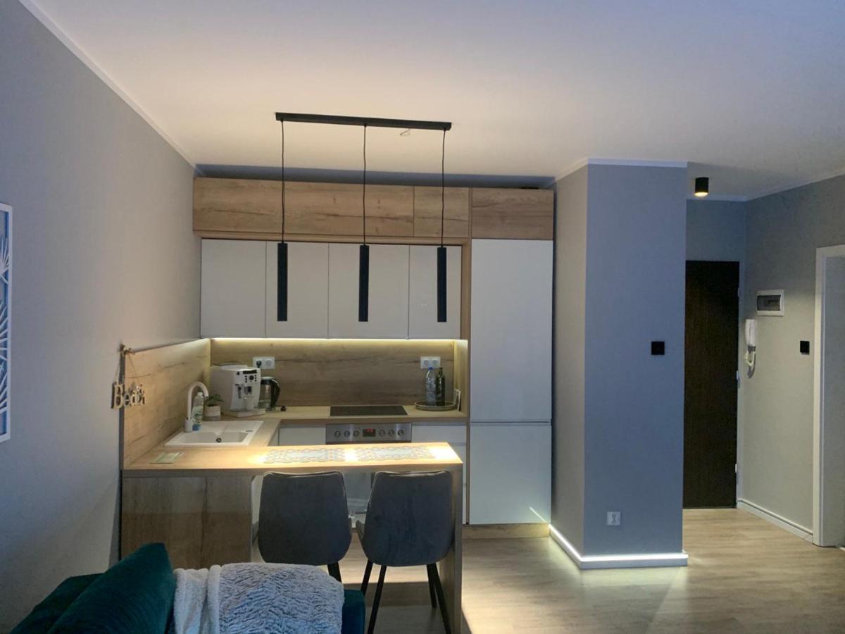 Апартаменты Surf'N Beach Apartament Дзивновек Экстерьер фото